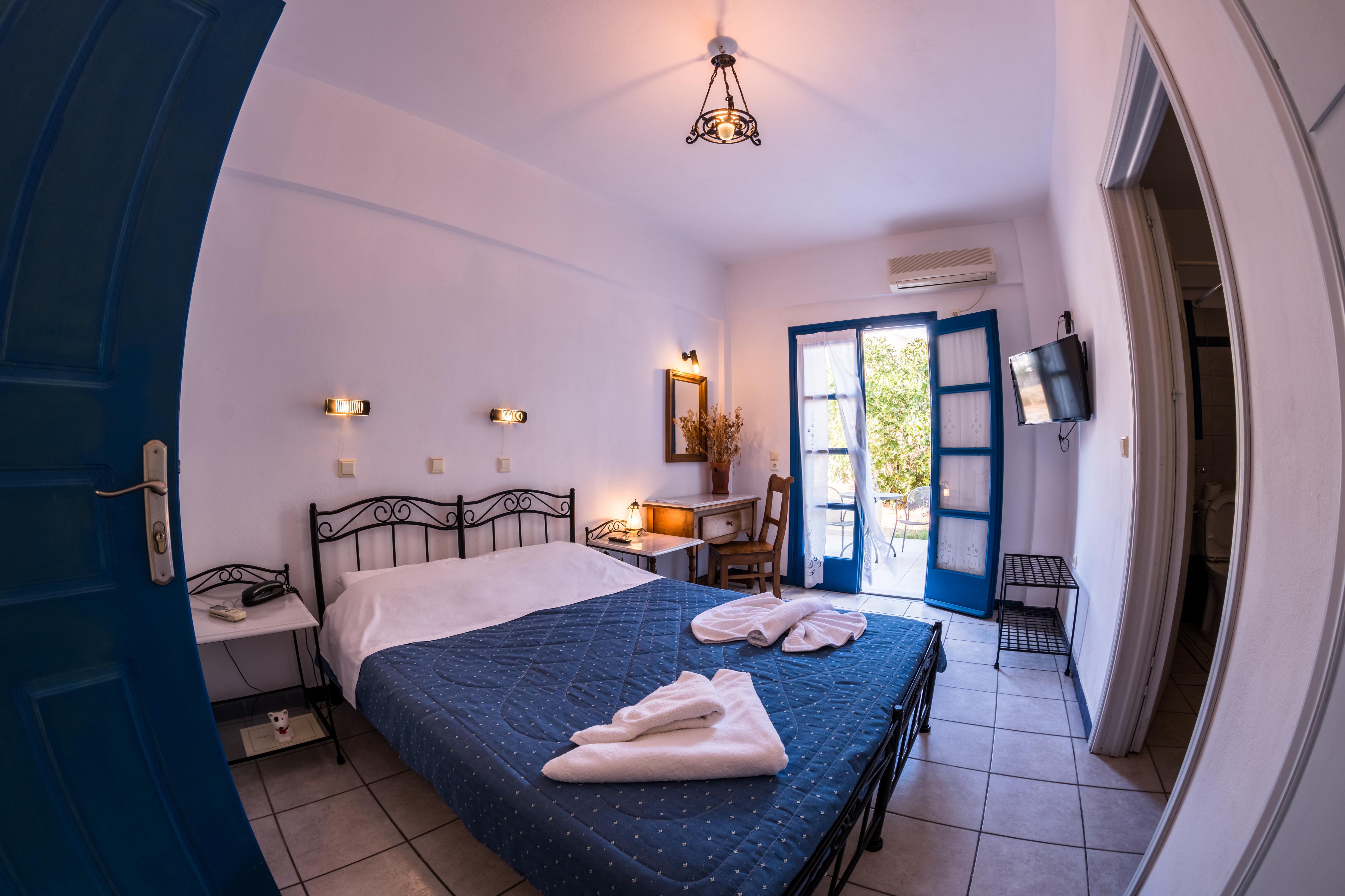 Irigeneia Hotel Перисса Экстерьер фото