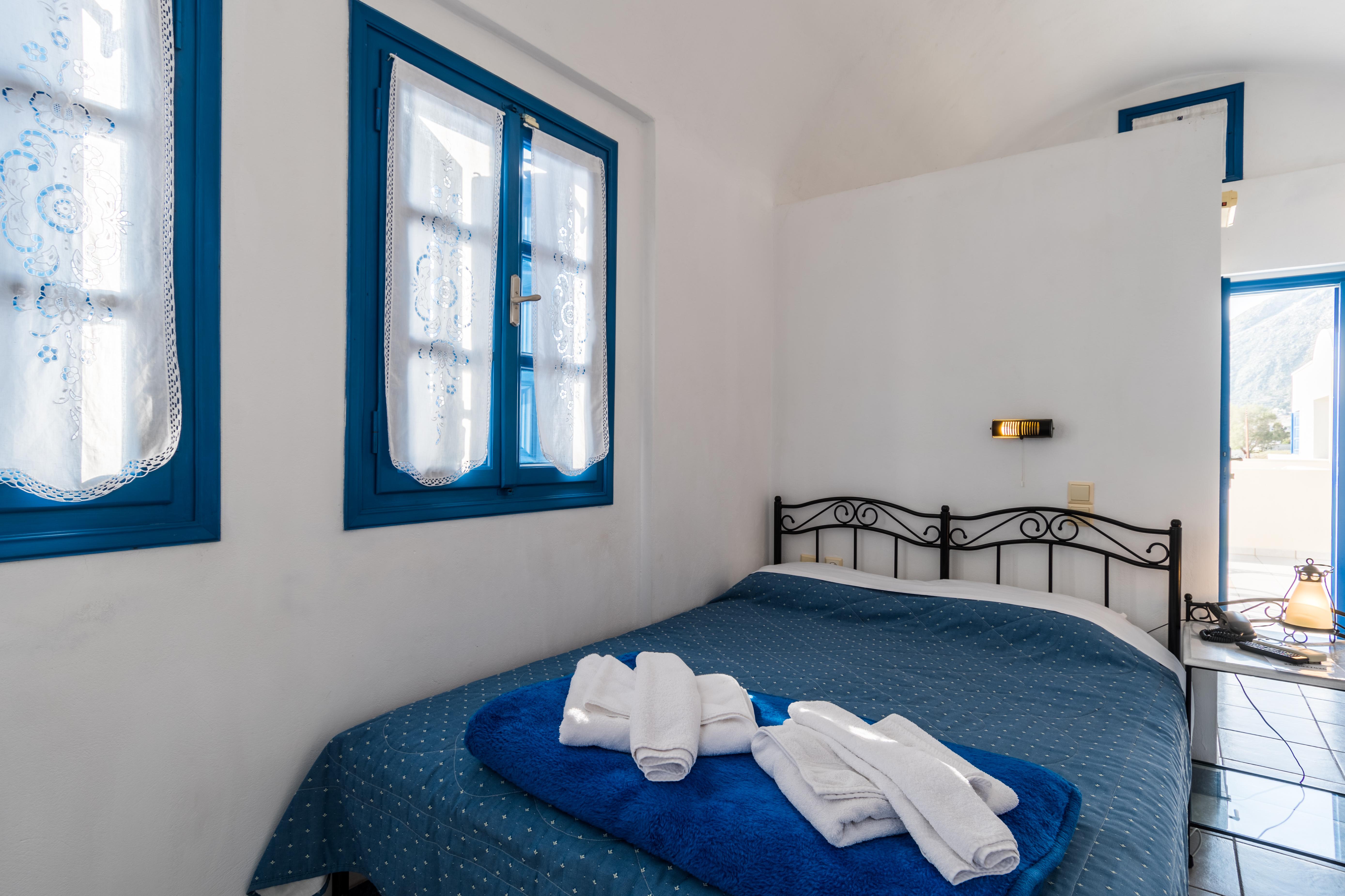 Irigeneia Hotel Перисса Экстерьер фото